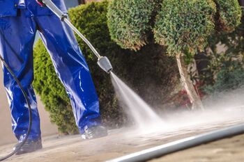 Pressure Washing by Danieli Painting